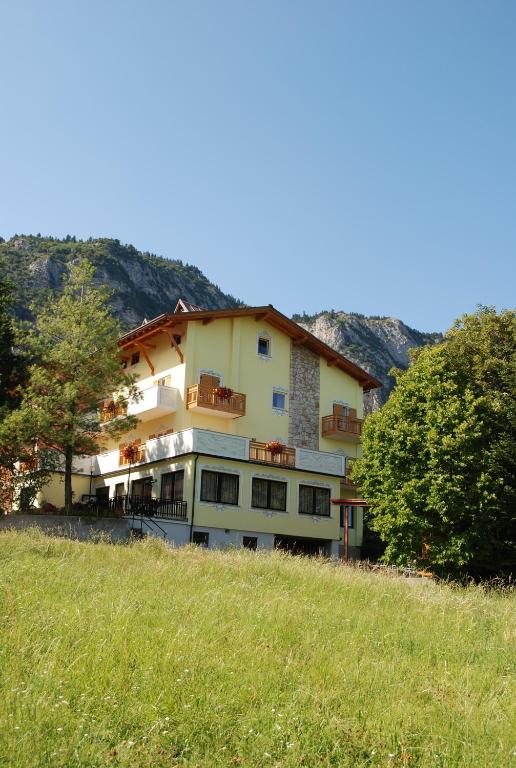 Widok na góry z tego hotelu