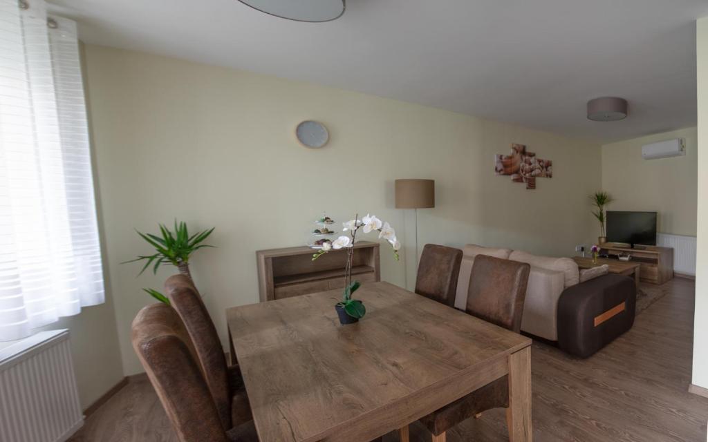 Fotografia z galérie ubytovania Pisztácia apartman v destinácii Eger