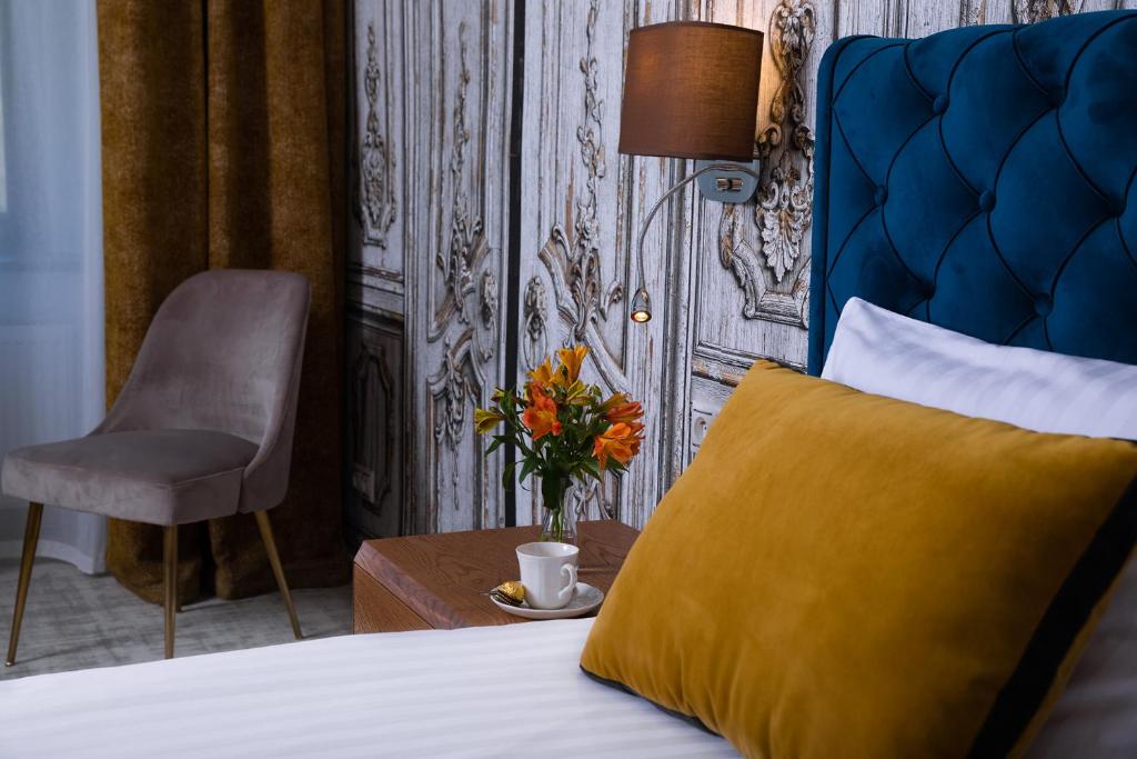 Pałac Mojęcice - 11