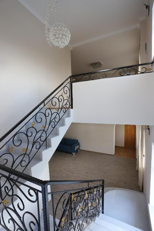 Fotografie z fotogalerie ubytování Hotel Hollywood v destinaci Kutaisi