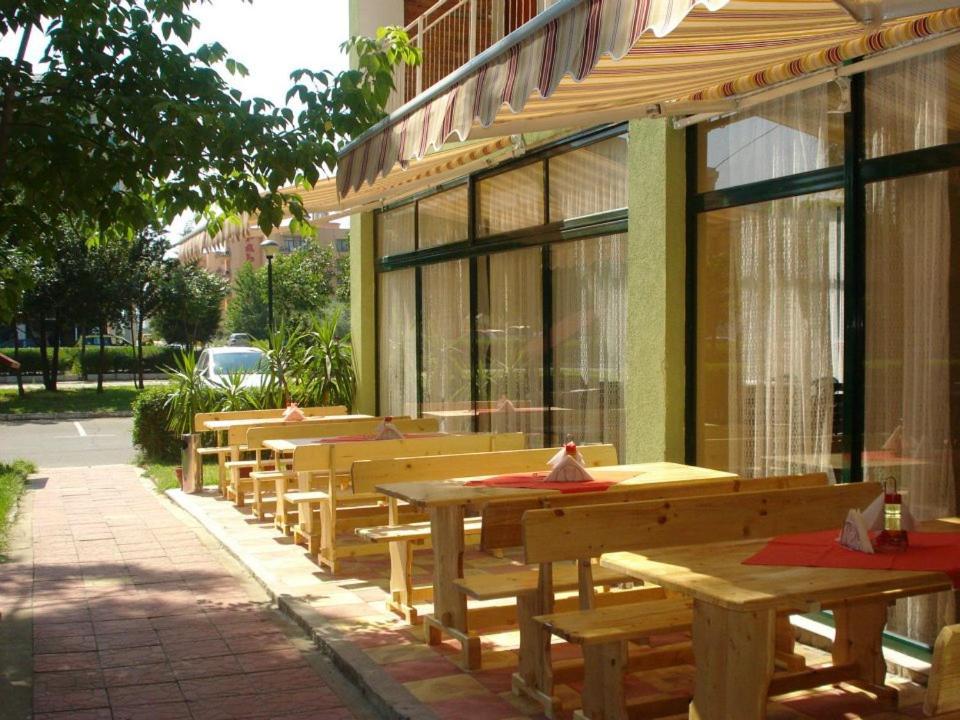 Restaurace v ubytování Hotel Nimfa-Rusalka