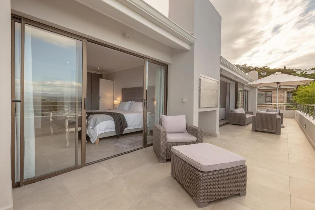 Sunrise Bay Self Catering - Image 27