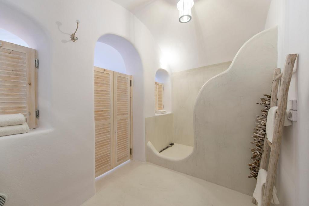 Un baño de 1906 Cave Villa