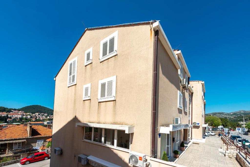 Studio Apartment & Room TEN - Free parking - 12