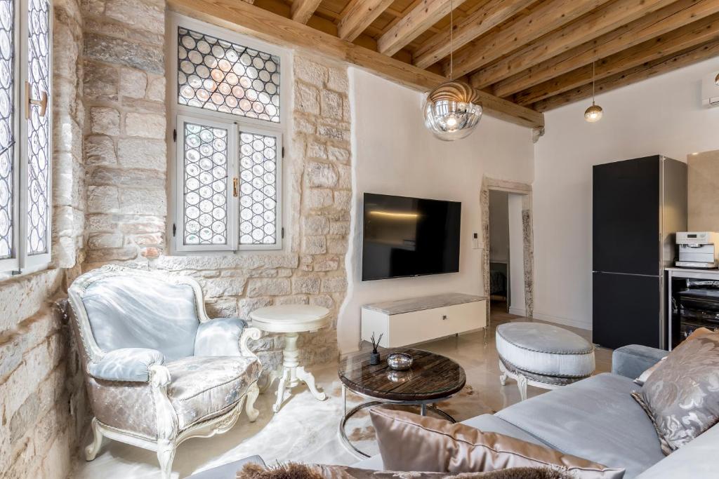 Kuchyň nebo kuchyňský kout v ubytování Berislavic Palace