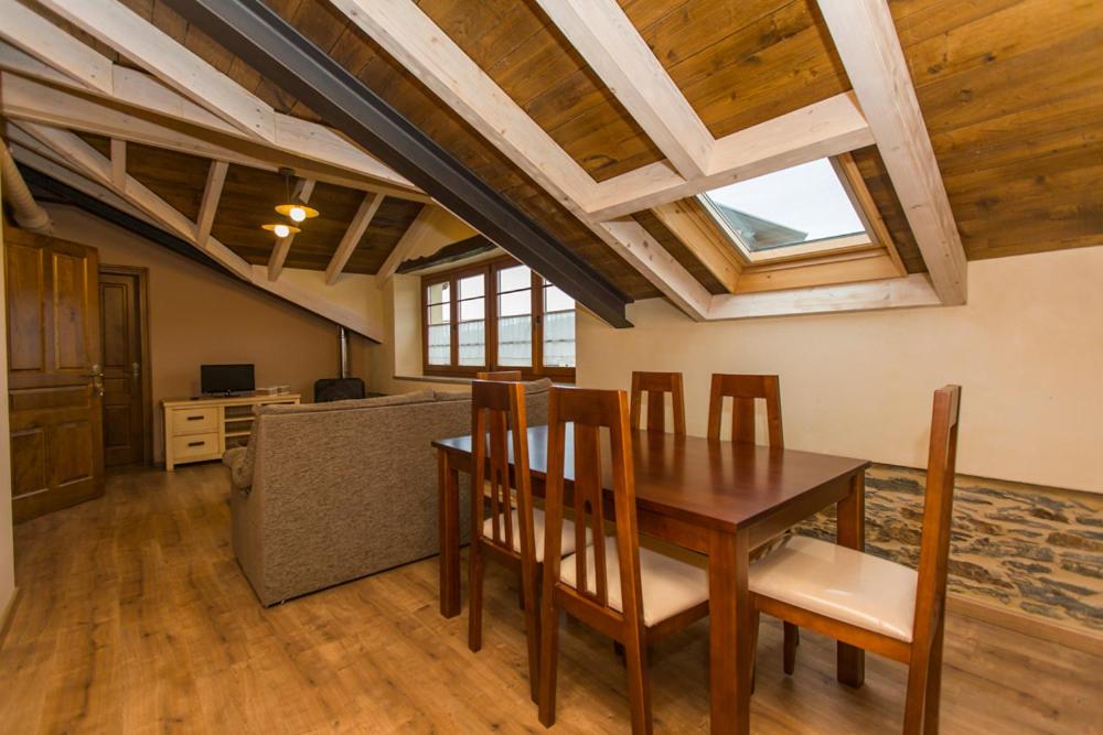 Kuchyň nebo kuchyňský kout v ubytování Apartamentos Casa Mateo