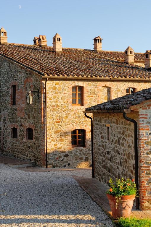 Fotografie z fotogalerie ubytování Relais Borgo Torale v destinaci Passignano sul Trasimeno