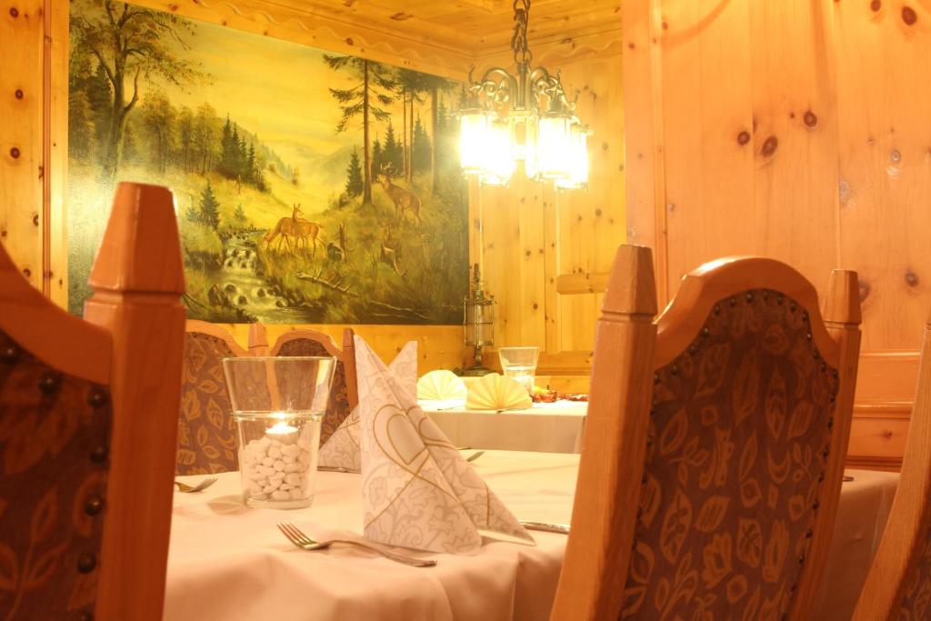Fotografie z fotogalerie ubytování Hotel Waldschlösschen v destinaci Füchten