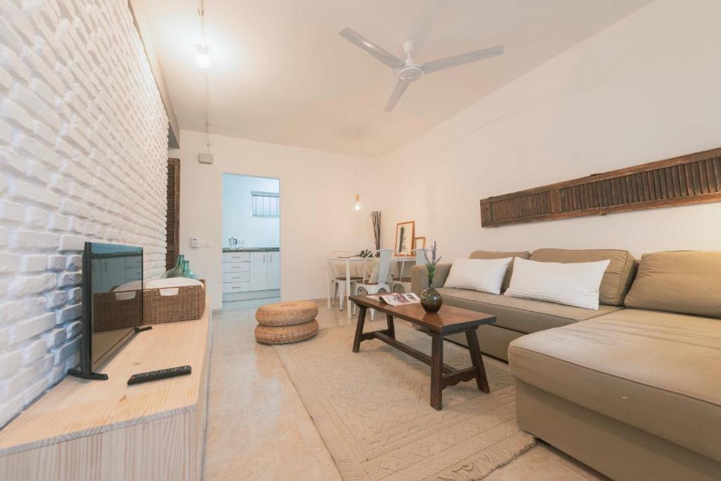 A seating area at Lacatorce Apartment