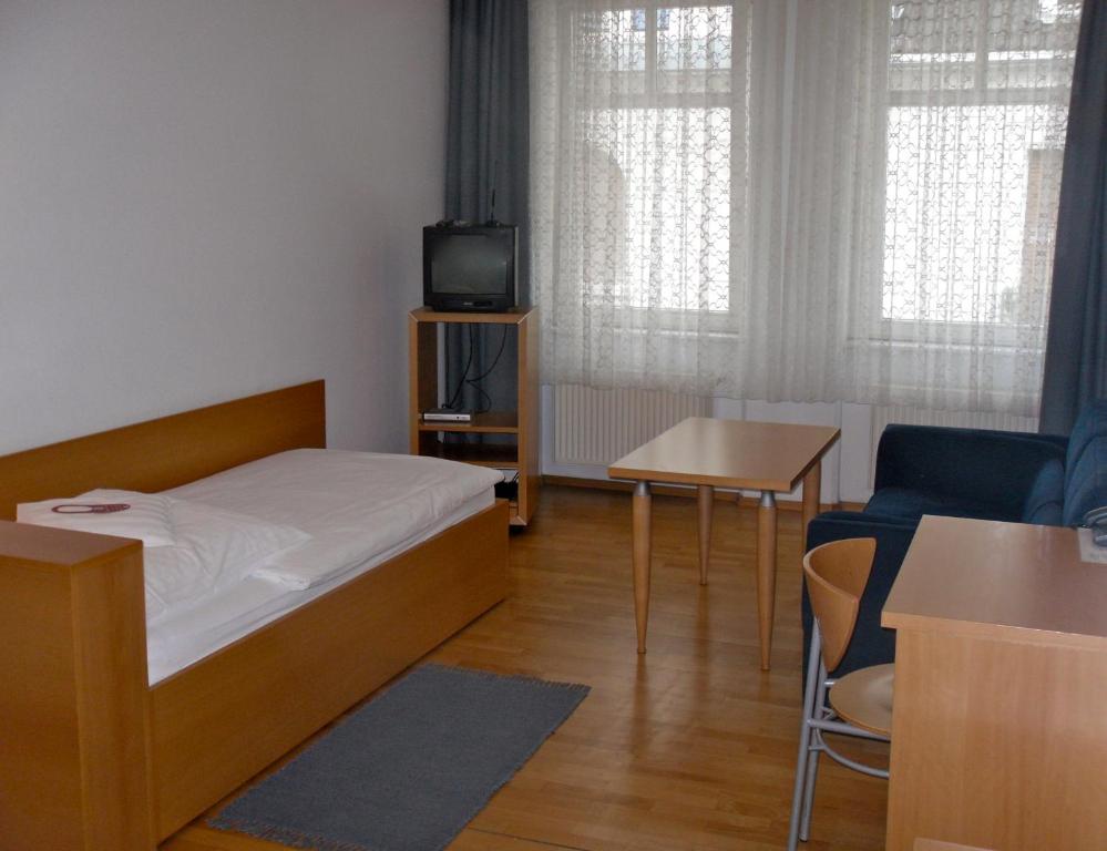 Postel nebo postele na pokoji v ubytování Hotel zum Scheppen Eck