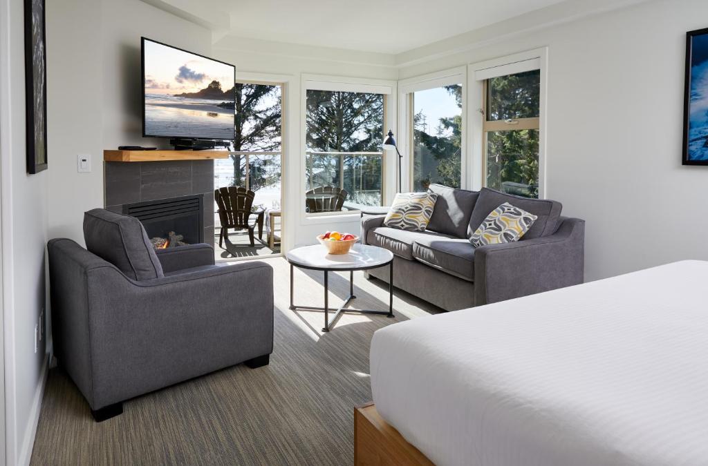 Pacific Sands Beach Resort photo