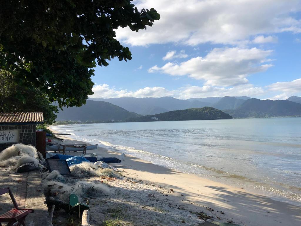  Casa Linda com Churrasqueira - Praia do Itaguá