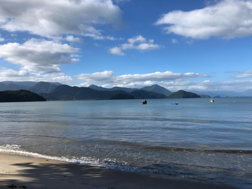  Casa Linda com Churrasqueira - Praia do Itaguá