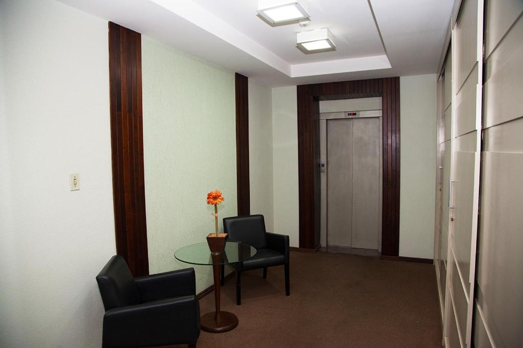  Apucarana Palace Hotel