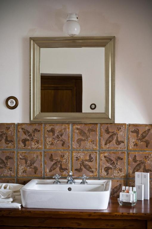 Zamek Zabreh - Resim 20