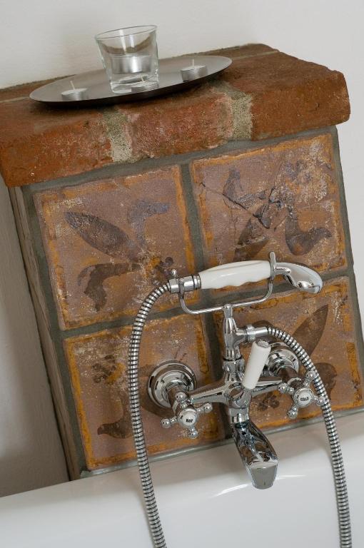 Zamek Zabreh - Resim 19