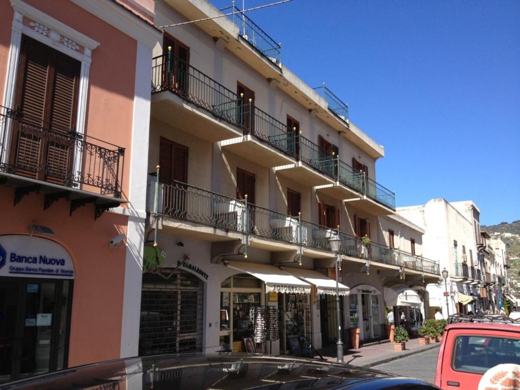 Corso Vittorio Emanuele II Aparments - Housity