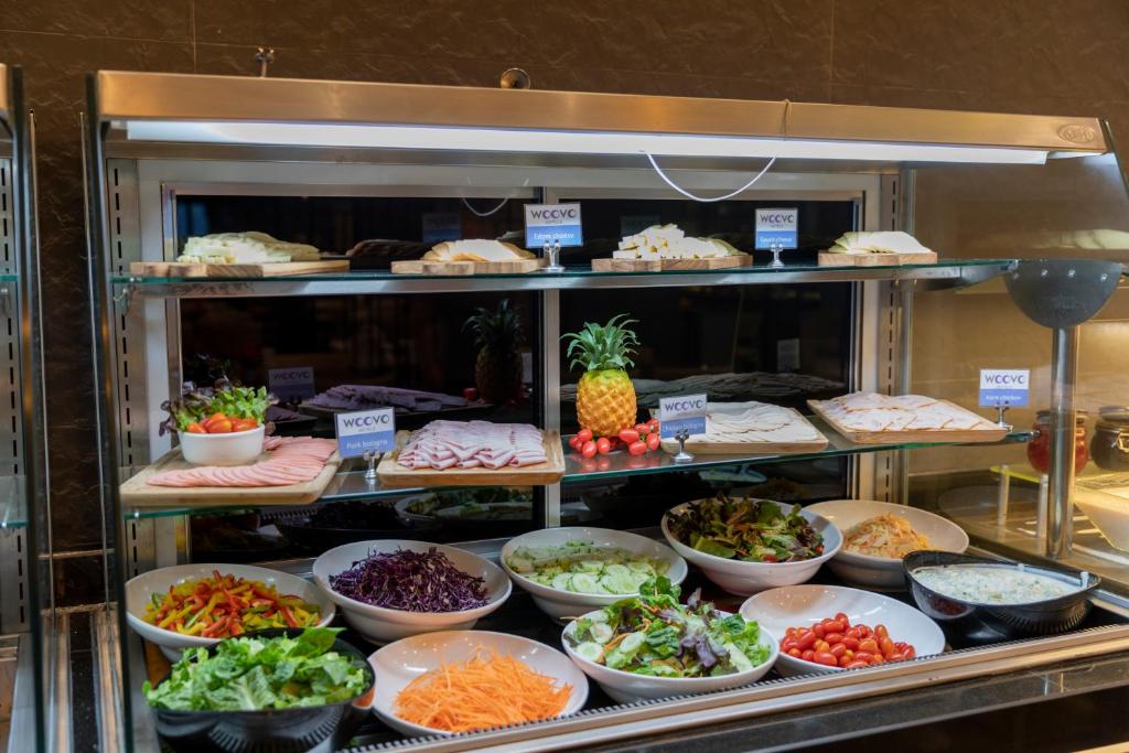 Woovo Phuket Patong - SHA Extra Plus - Resim 26