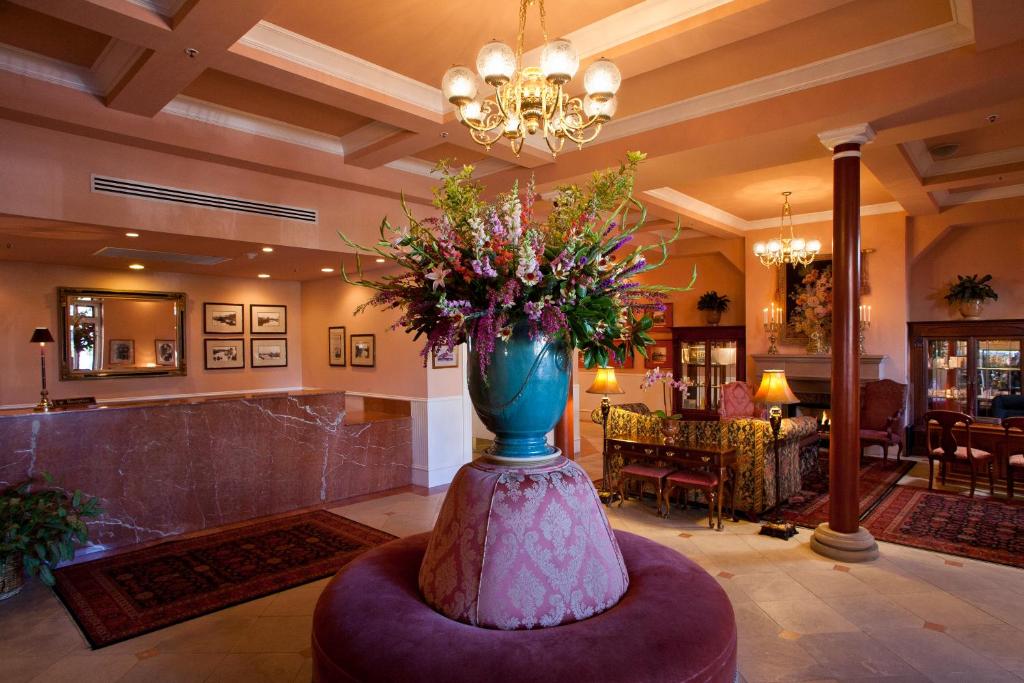 Napa River Inn photo