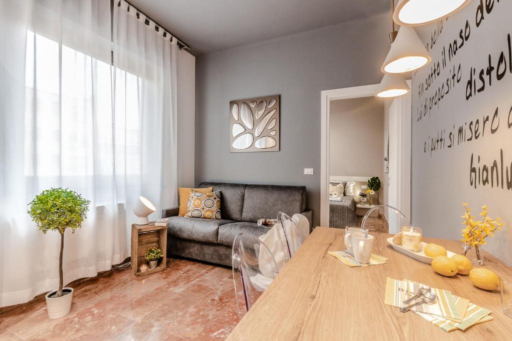 Ugo Bassi Apartments - Apartment