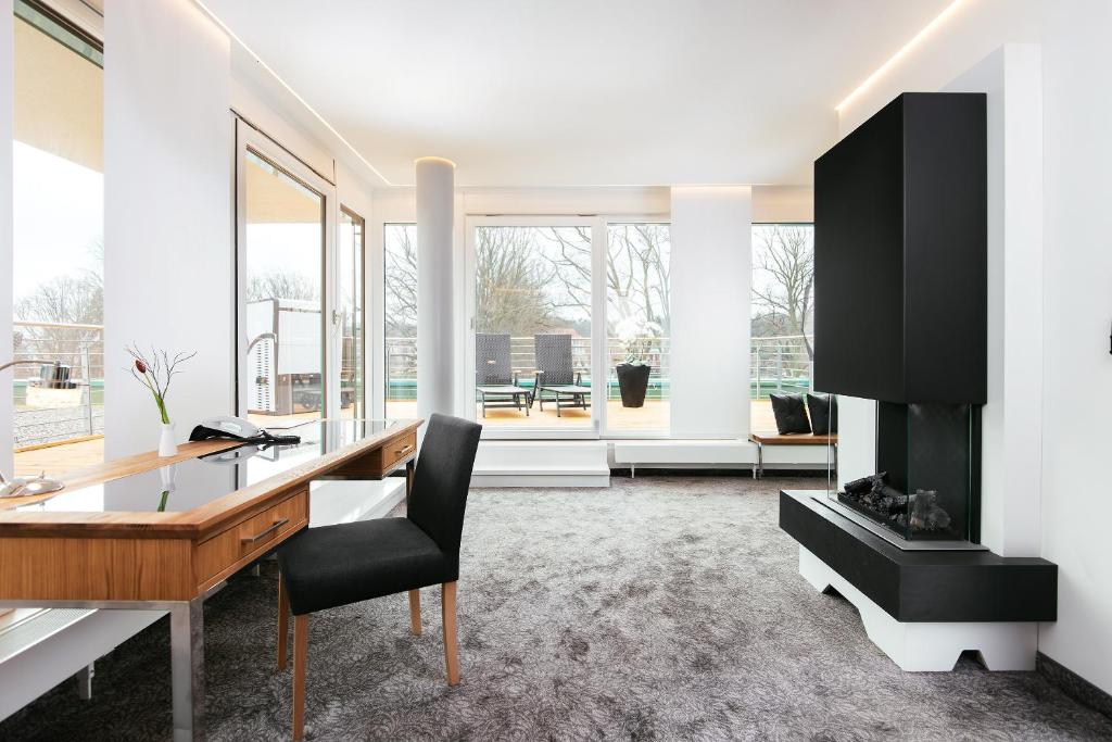 TV/Unterhaltungsangebot in der Unterkunft Parkhotel IV Jahreszeiten Kühlungsborn