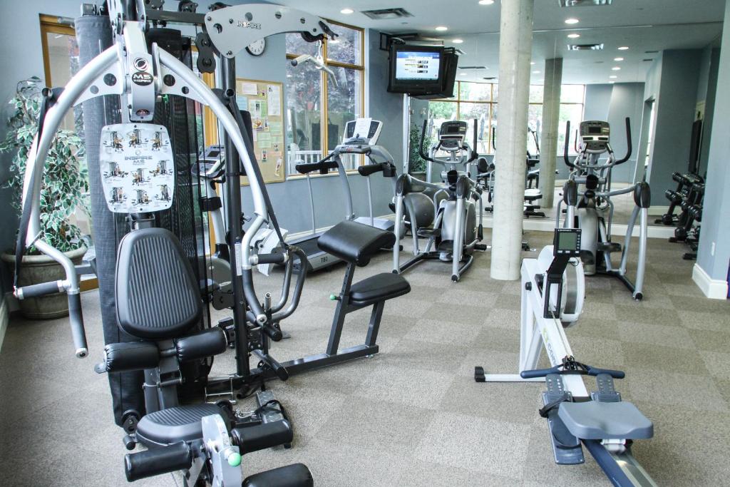 Fitness centrum a/nebo fitness zařízení v ubytování Manteo at Eldorado Resort