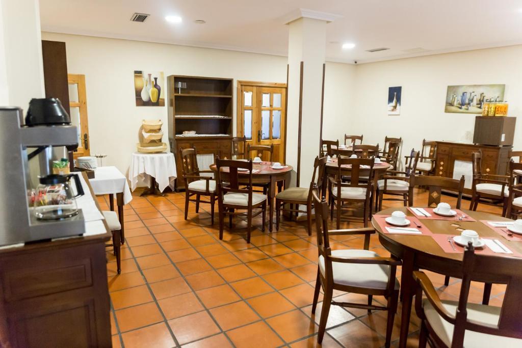 Restaurace v ubytování Hotel Ambasmestas