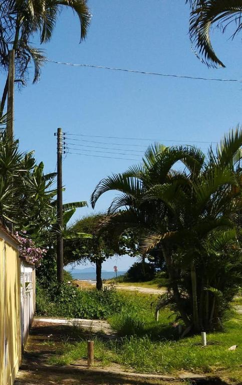  Casa Prado Indaia - 50 mts Praia - WiFi Fibra Home Office