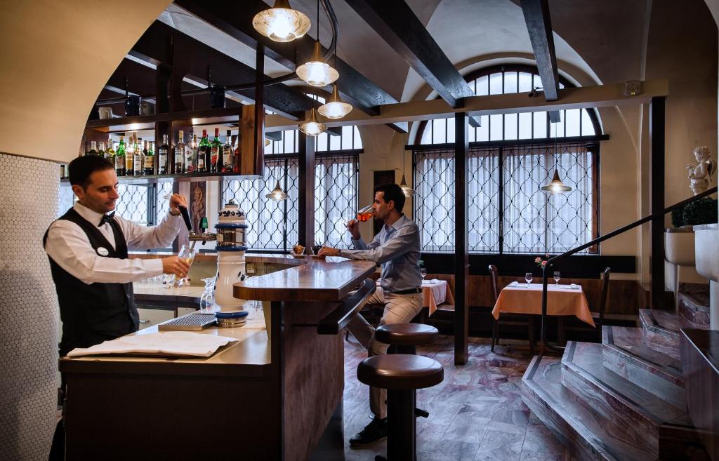 Hotel dell'Angelo - Resim 18