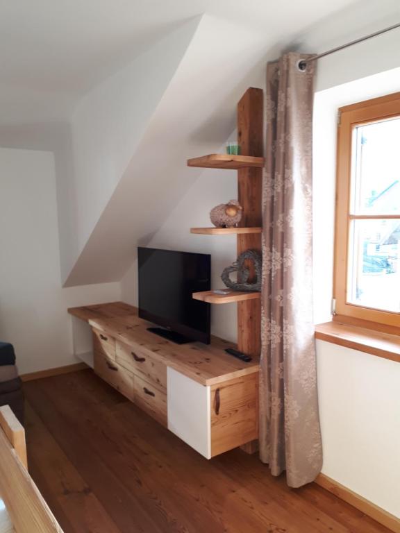 Telewizja i/lub zestaw kina domowego w obiekcie Pension Tannhof