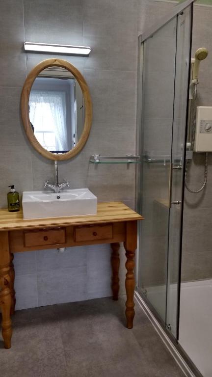Photo from Reenglas House in County  Reenglas, Valentia Island, Kerry, Ireland