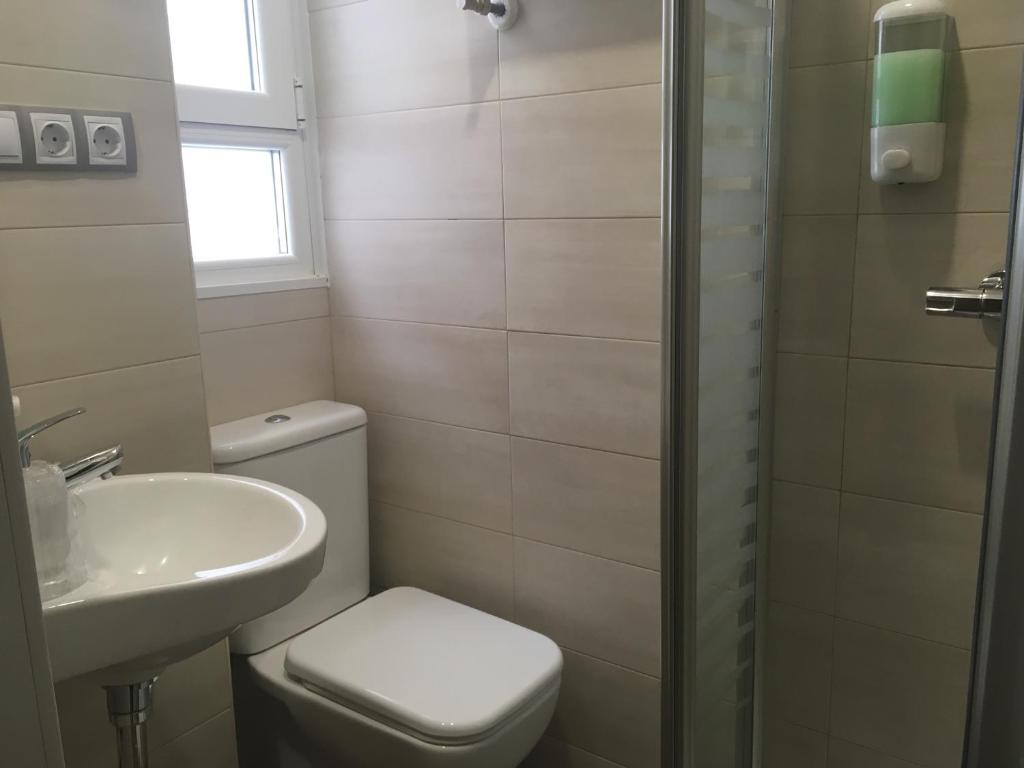 Koupelna v ubytování INSIDEHOME Valladolid Centro -Hab con baño privado en el centro y OPCION DE PARKING-