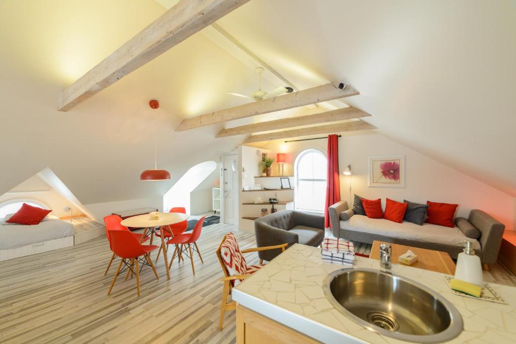 Auberge aux Deux Lions - Resim 3