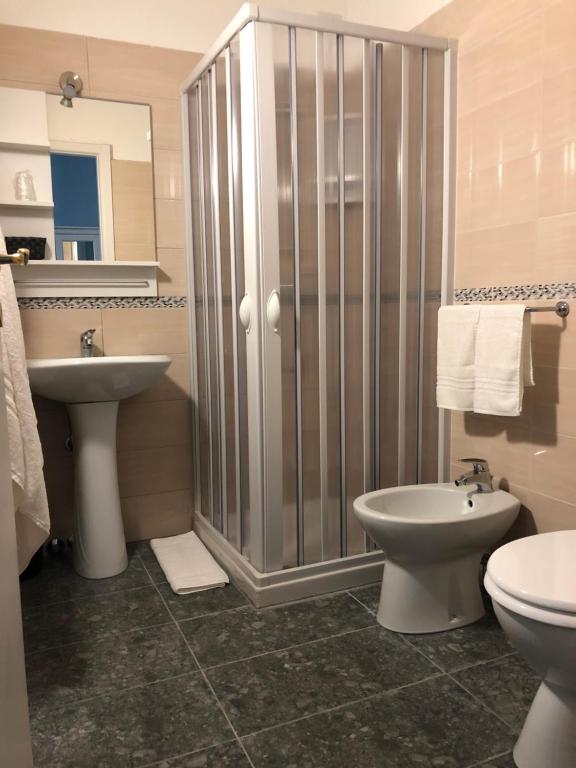 Łazienka w obiekcie Affittacamere Roma