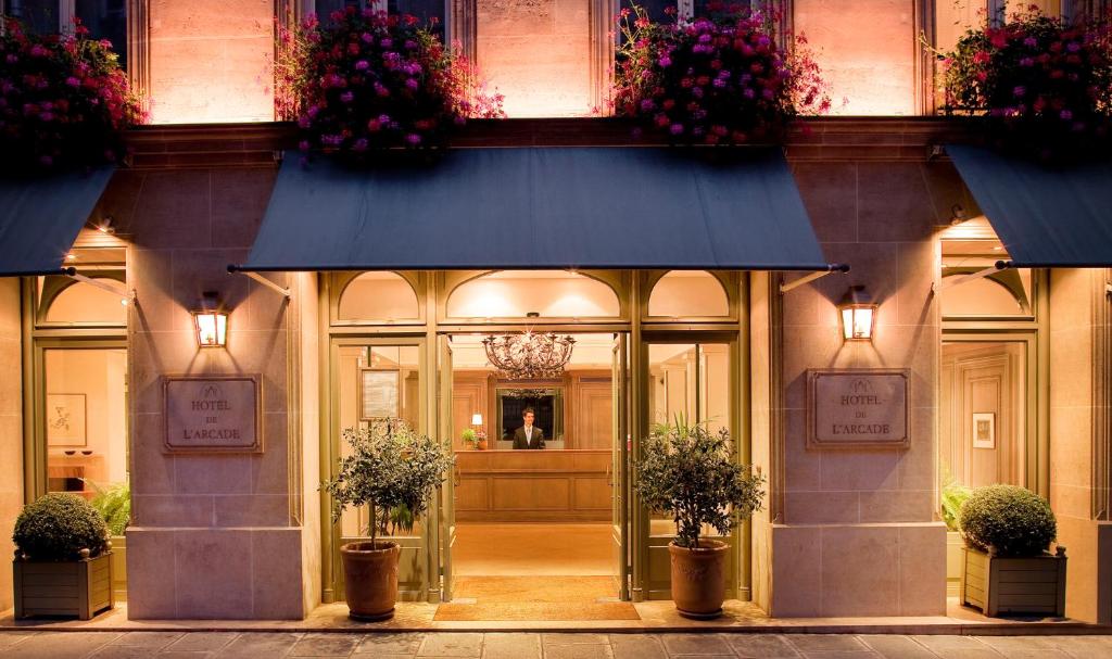 Exteriér nebo vchod ubytování Hôtel De l'Arcade