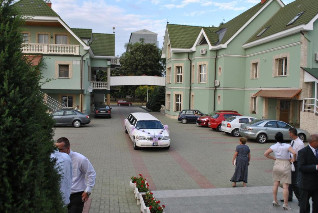 The building in which a szállodákat is located