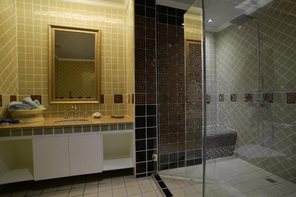 At Pingnakorn Huaykaew - Resim 27