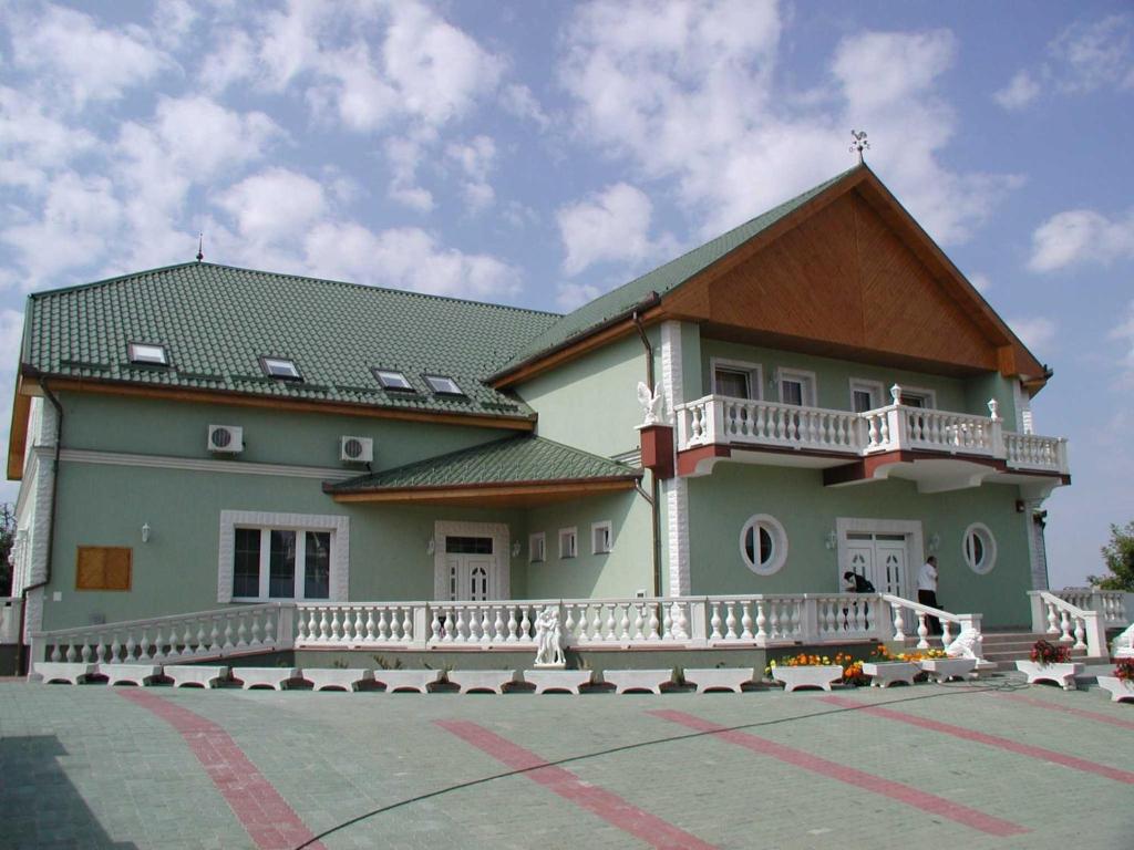 The building in which a szállodákat is located