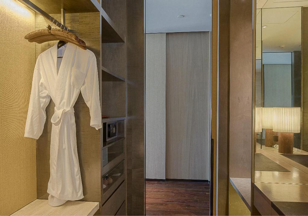 Grand Hyatt Shenyang - Club Twin Room