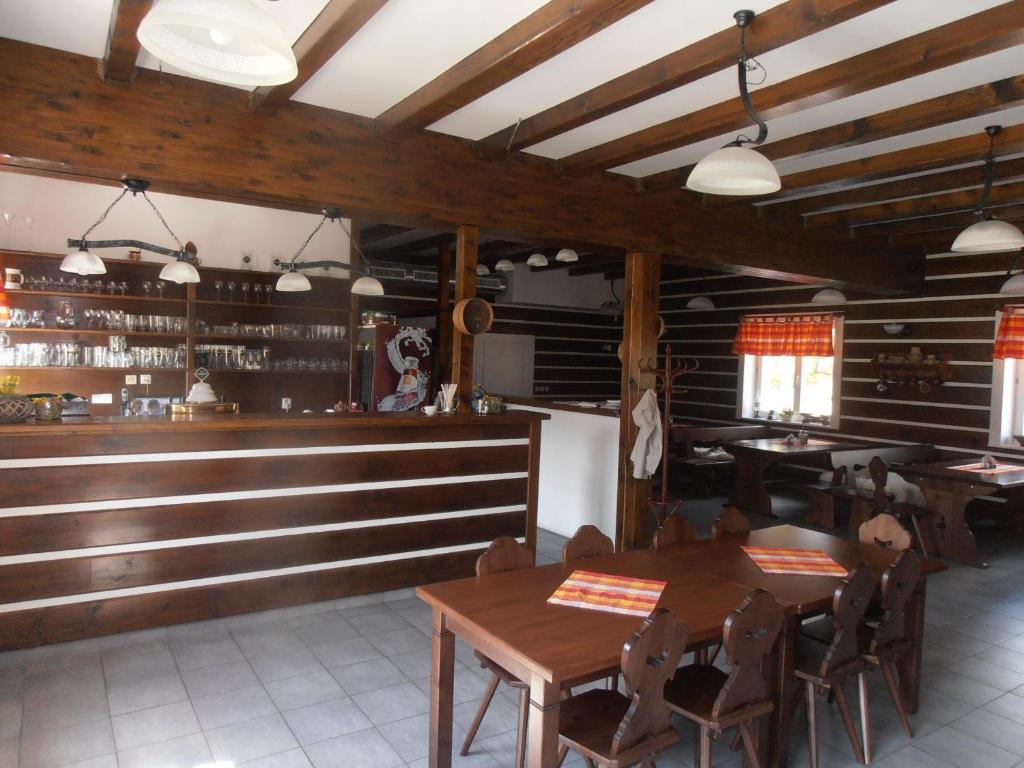 Lounge nebo bar v ubytování Hotel Stará Ameryka