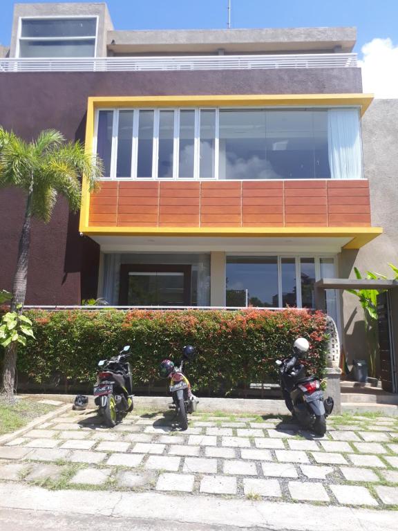 Gallery image of Brielle guest house in Jimbaran