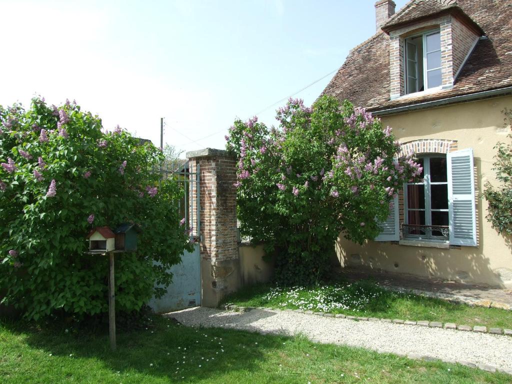 Le Saule Argenté - Two-Bedroom House