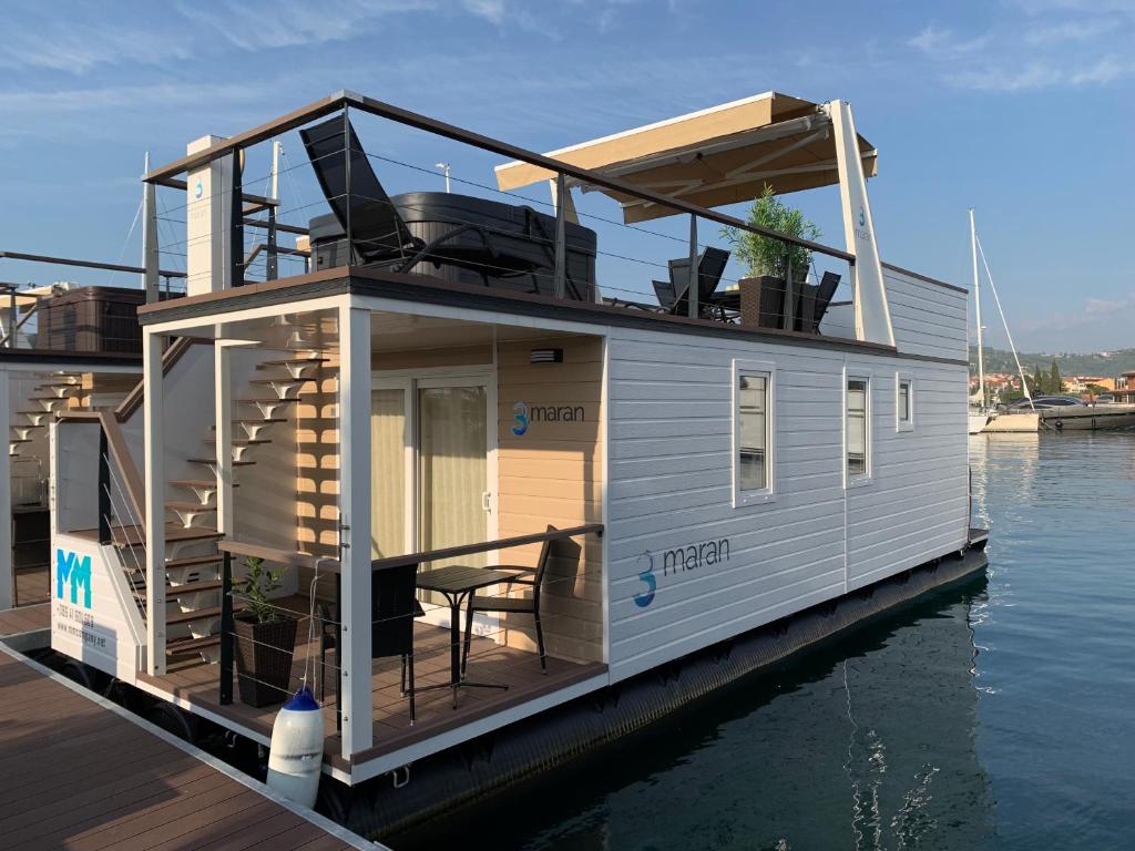 Floating House MM, Marina Portorož, Portorož – Updated 2023 Prices