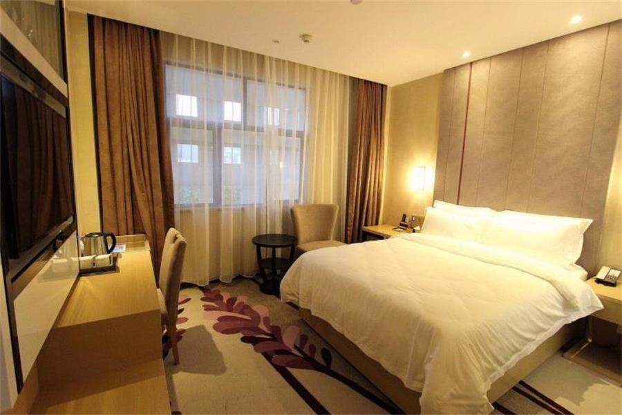 Lavande Hotel Shantou Chenghai Branch - Deluxe Queen Room