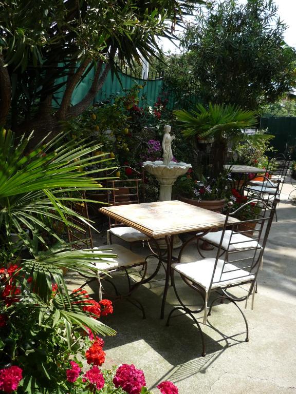 Logis Hôtel Villa Victorine - Resim 12