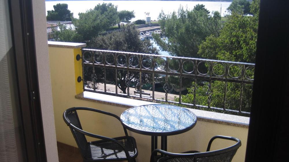 Pansion Ribica - Camera Doppia Con Balcone