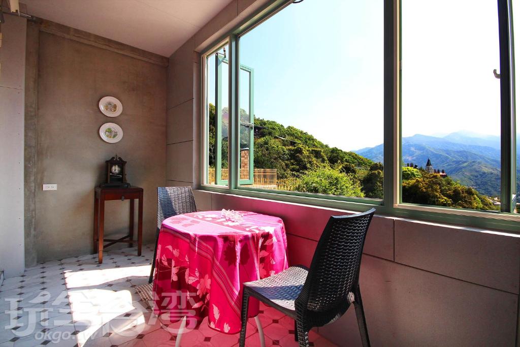 Nespecifikovaný výhled na hory nebo výhled na hory při pohledu z bed and breakfast