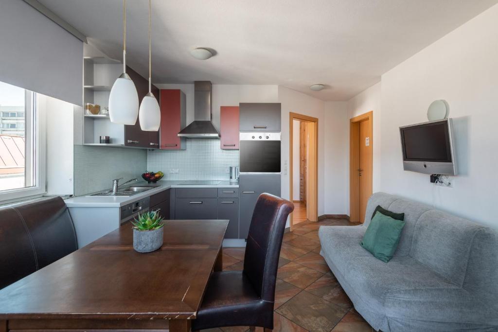 Appartements Kaserbacher - 12