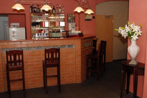 Lounge oder Bar in der Unterkunft Almond