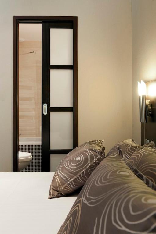 Hotel Choiseul Opera - Superior Single Room